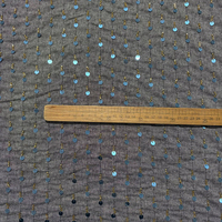 Tissu en denim léger avec broderie de petites perles et de paillettes pour robe, robe de chambre, chemise, jupe, costume pour femmes de milieu à haut de gamme