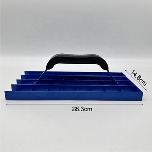 Rabot à plâtre en acier à grille dentelée pour maçonnerie et plaques de plâtre, idéal pour racler et lisser les surfaces 283x146mm - Product Image 2