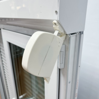 Fenêtre à battant UPVC avec volet roulant intégré Pare-soleil antivol et insonorisation pour usage résidentiel