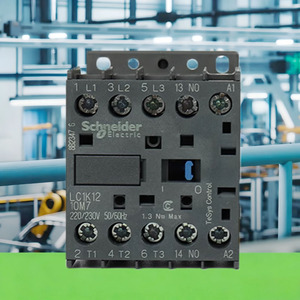 <span class=keywords><strong>Contacteur</strong></span> Schneider LC1K0901M7 AC220V 9A <span class=keywords><strong>LC1K09</strong></span> - Product Image 1