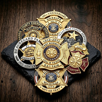 Badge de sécurité robuste personnalisé en alliage de zinc moulé sous pression, plaque à fixation par vis, bouclier robuste pour agents de sécurité