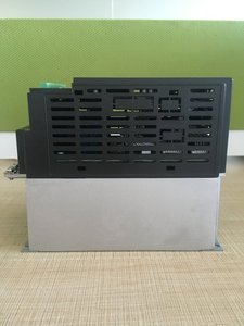 Variador de Frecuencia EURA DRIVES Trifásico AC380-440V 4KW VFD VSD para Motor de Inducción y Síncrono E2000-0040T3 - Product Image 3