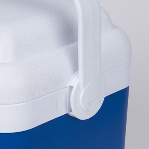 Caja enfriadora eléctrica portátil de plástico PP, PE, PU, para acampar, latas grandes de 24L, para uso alimenticio, promoción personalizada, venta al por mayor - Product Image 4