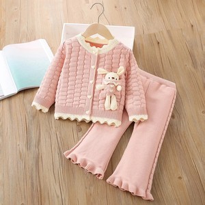 Suéter para <span class=keywords><strong>niñas</strong></span> de 3 a 14 años, conjunto de 2 piezas, cárdigan de punto con botones de corazón de conejo pequeño y pantalones acampanados elásticos para niños - Product Image 1