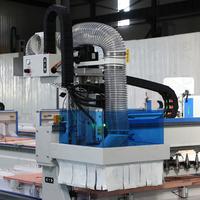 Routeur CNC 3 axes ATC robuste 1325 avec fonction de perçage pour la sculpture et la découpe du bois massif