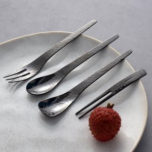 Juego de cuchara y tenedor de acero inoxidable martillado Jinhui Industrial, pulido a espejo, vajilla moderna minimalista para café, fruta y pastel. - Product Image 2