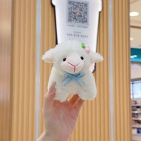 Porte-clés en peluche mignon en forme de mouton avec nœud en dentelle, porte-clés en peluche d'alpaga doux et rembourré, pendentif animal moelleux, porte-clés en peluche de chèvre, jouets en peluche
