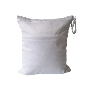 Sac étanche à double poche pour le voyage, le rangement des <span class=keywords><strong>couches</strong></span> ou des maillots de bain - Product Image 3