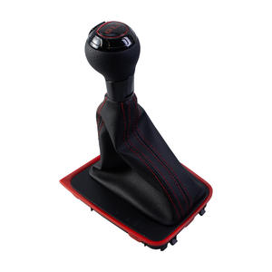 ฝาครอบหัวเกียร์อัตโนมัติของโฟล์คสวาเก้น ดีไซน์ตามหลักสรีรศาสตร์ ทำจากพลาสติกสีแดง สำหรับคันเกียร์ - Product Image 5