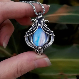 Collana con Ciondolo a Goccia Blu Vintage per Donne, Gioielli di Moda in Colore Argento Anticato - Product Image 1