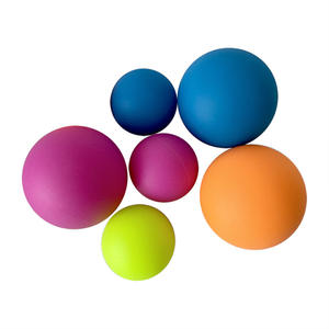 Balle de massage en silicone GQ 46 mm vert fluorescent pour soulager les fascias musculaires, équipement de fitness unisexe - Product Image 1