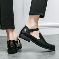 Chaussures noires respirantes et tendance pour le printemps et l'automne, avec talon bas, boucle et bout carré, petites chaussures en cuir, sandales