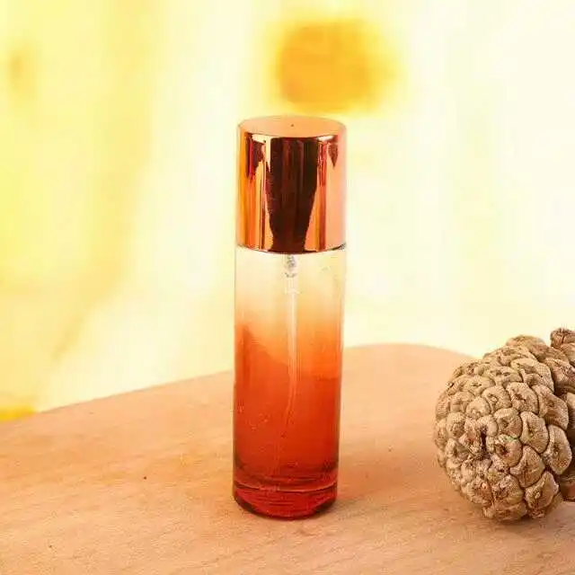 Factory Produced Hot Sale Refillable Empty Glass Perfume Bottle with Spray