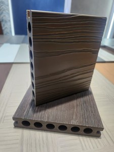 Thiết kế hiện đại co-đùn WPC decking ngoài trời không thấm nước sử dụng bấm vào MỊN HẠT gỗ chải Gỗ nhựa composite - Product Image 3