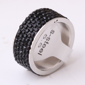 Bague incrustée de diamants noirs 8 mm micro-pavés, bijoux de mode unisexe, cadeau - Product Image 2