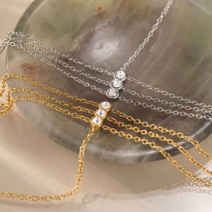 Pulsera de esclavitud X&L Jewelry <span class=keywords><strong>con</strong></span> circonita blanca, cadena de mano de tres capas y anillo de dedo para mujer, joyería impermeable para resort - Product Image 6