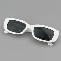 Lunettes de soleil classiques rectangulaires pour femme, monture intégrale, protection UV400, jaunes, rouges, bleues, collection 2025