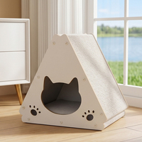 Griffoir triangulaire autoportant pour chat en carton ondulé résistant à l'usure, avec jouet intégré pour chat et soin des griffes, vente en gros