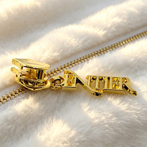 OEM ODM Custom Zinc Alloy Metal Zipper <b>Puller</b> Desong Factory Engraved Logo Garment Zipper Slider Multi Plating Color - Product Image 3