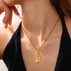 Amuletos de Reliquias Doradas |   Colgantes de Lujo Vintage de Acero Inoxidable Chapado en Oro PVD de 18K |   Impermeable, Hipoalergénico y Resistente al Deslustre - Product Image 5
