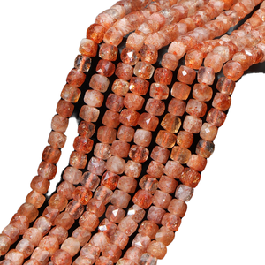 Perles carrées facettées en pierre de soleil naturelle dorée de 4 mm pour la fabrication de bijoux - Vente en gros - Product Image 4