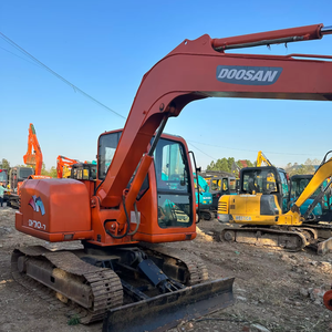 Excavatrice hydraulique mini DOOSAN DH70-7 d'occasion de 7 tonnes, moteur, boîte de vitesses, pompe, bon état, prix bas, testée, inspectée, Corée - Product Image 1