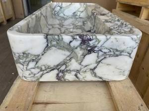 Lavabo de Mármol Calacatta Verde Hecho a Mano de Una Pieza para Baño, Encimera Personalizada, Duradero, Pulido/Acristalado - Product Image 1