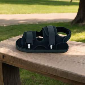 Zapato Ortopédico Cómodo con Punta Abierta, Suela Antideslizante, Malla Transpirable, Soporte Postoperatorio para Fracturas de Pie - Product Image 5