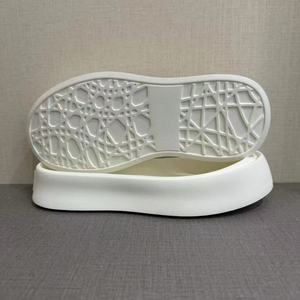 Zapatillas Deportivas <span class=keywords><strong>Mustang</strong></span> de Alta Calidad con Suelas de Eva Personalizadas y Duraderas - Product Image 1