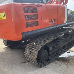Excavadora de cadenas Hitachi modelo 2022, 20 toneladas de peso operativo, certificada, con cazo de excavación, color naranja, equipo de construcción - Product Image 5