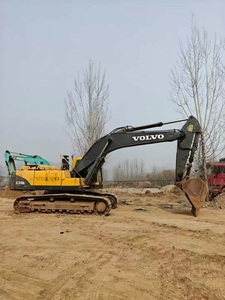 รถขุดตีนตะขาบ Volvo EC360BLC มือสอง พร้อมปั๊มเครื่องยนต์และเกียร์บ็อกซ์ - คุณภาพสูง แรงบิดสูง - Product Image 3