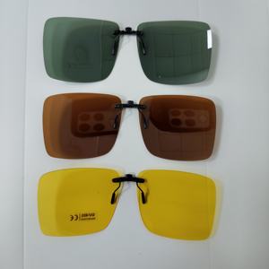 <span class=keywords><strong>Clip</strong></span> <span class=keywords><strong>per</strong></span> <span class=keywords><strong>Occhiali</strong></span> <span class=keywords><strong>da</strong></span> Sole Polarizzati con Protezione UV400, <span class=keywords><strong>Clip</strong></span> Anti Luce Blu <span class=keywords><strong>per</strong></span> <span class=keywords><strong>Occhiali</strong></span> <span class=keywords><strong>da</strong></span> <span class=keywords><strong>Vista</strong></span>, <span class=keywords><strong>Clip</strong></span> <span class=keywords><strong>per</strong></span> Visione Notturna <span class=keywords><strong>per</strong></span> la Guida - Product Image 1