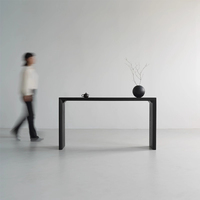 Console rétro moderne en bois massif avec étagère de rangement pour la maison de luxe, le hall d'hôtel et l'entrée.