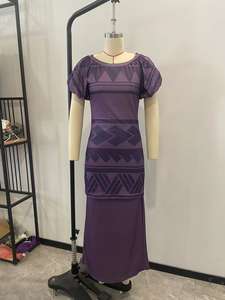 ชุดเซ็ตสองชิ้นลายดอกชบาพิมพ์ลายแบบใหม่ แขนพองสไตล์ซามัว โพลีนีเซียน ทงกา ปทาฮา ไซส์พลัสสำหรับผู้หญิง - Product Image 4