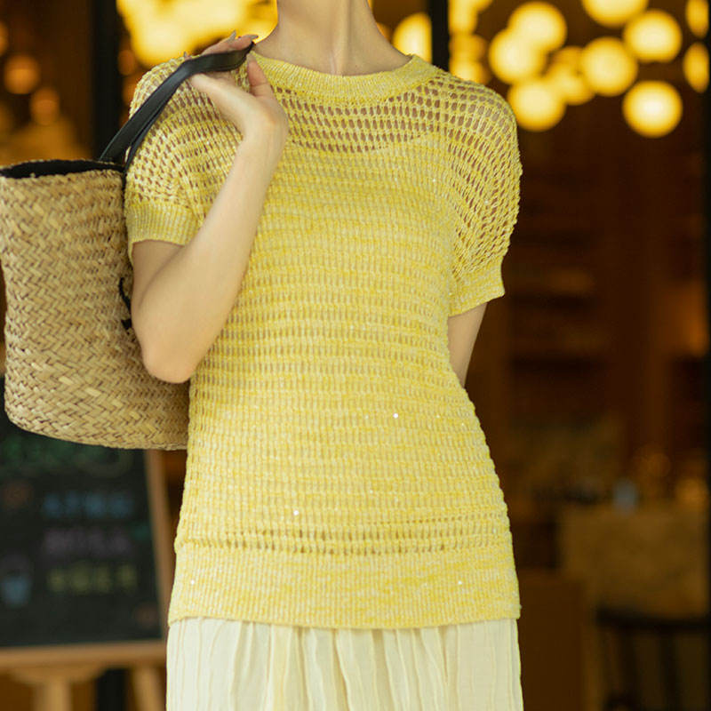 สีเหลือง