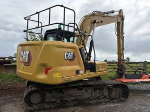 รถขุดไฮดรอลิกตีนตะขาบ CAT 313 GC มือสอง ขนาด 13 ตัน เครื่องยนต์ดีเซล Caterpillar สำหรับงานก่อสร้างหนักและงานดิน - Product Image 3