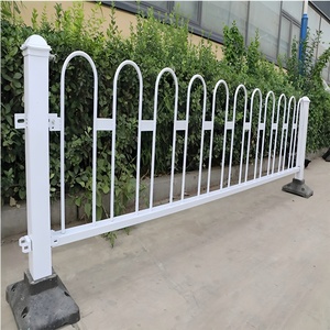 Steel Pipe Road Guardrail 80x80mm Square <strong>Post</strong> 16mm Steel Engineering <strong>Level</strong> Reflective Hot-Dip Galvanized for Long-Term Outdoor - Product Image 3