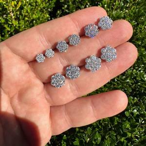 Pendientes de tuerca de moissanita VVS con incrustaciones de plata de ley 925, corte redondo en racimo de 8.6mm, con cierre de rosca, estilo Hip Hop - Product Image 5