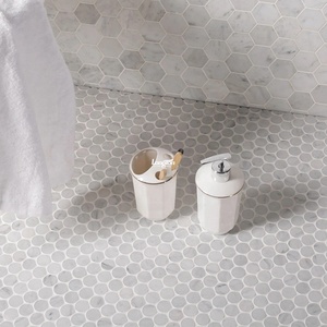 Baldosas de mosaico redondas blancas Diseño Balcón Sala de estar al aire libre Penny Mosaic Mármol Mosaico redondo - Product Image 5