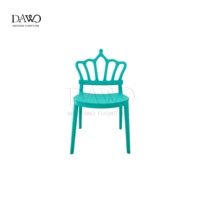 Chaise d'enfant empilable en plastique, couronne de princesse, couleurs assorties, pour fête d'anniversaire