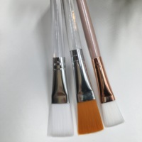 Brosse à masque Vegan en Fiber synthétique, outil Facial avec manche en bois, fond de teint liquide, accessoire à maquillage plate