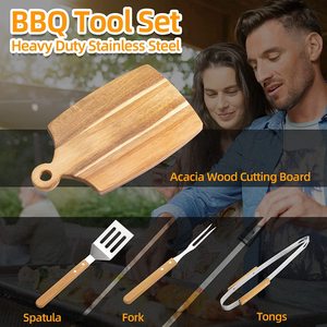 Ensemble d'accessoires de barbecue en métal de luxe, 4 pièces, kit de grillade avec planche à découper en bois, résistant au lave-vaisselle et à la chaleur - Product Image 2