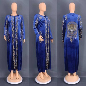 Noblesse Velours Strass De Haute Qualité Robe Ethnique Mince Paon Élégance Robe À Paillettes - Product Image 6