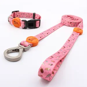 Collare di trazione per cani di moda moderno guinzaglio per cani Design personalizzato Set collare al guinzaglio per cani in Nylon stampato a sublimazione