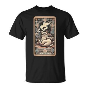 Camiseta negra unisex de tamaño adulto con diseño de gato del tarot de la Alta Sacerdotisa fumando hierba - Product Image 1