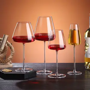 El üflemeli lüks şarap bardağı, ev kristal cam büyük göbek yüksek değer sınıf kadeh, düğün şarap bardağı