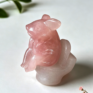 Statue de cochon amusant en cristal assis sur des toilettes, sculpté à la main en pierres précieuses mélangées avec un cochon en jade blanc sur des toilettes, ornement décoratif en cristal amusant - Product Image 6