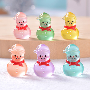 Adornos de muñeco de nieve de micropaisaje navideño moderno, objetos decorativos de escritorio luminosos bonitos, accesorio transfronterizo de resina - Product Image 1