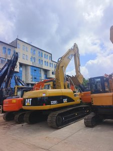 Machinerie de terrassement d'occasion, excavatrice sur chenilles Caterpillar CAT 320CL de 20 tonnes à vendre - Product Image 2