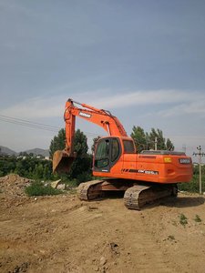 Excavadora Doosan DX225LC DX225 225 LCA original usada fabricada en Corea Excavadora usada Doosan venta directa de fábrica - Product Image 5